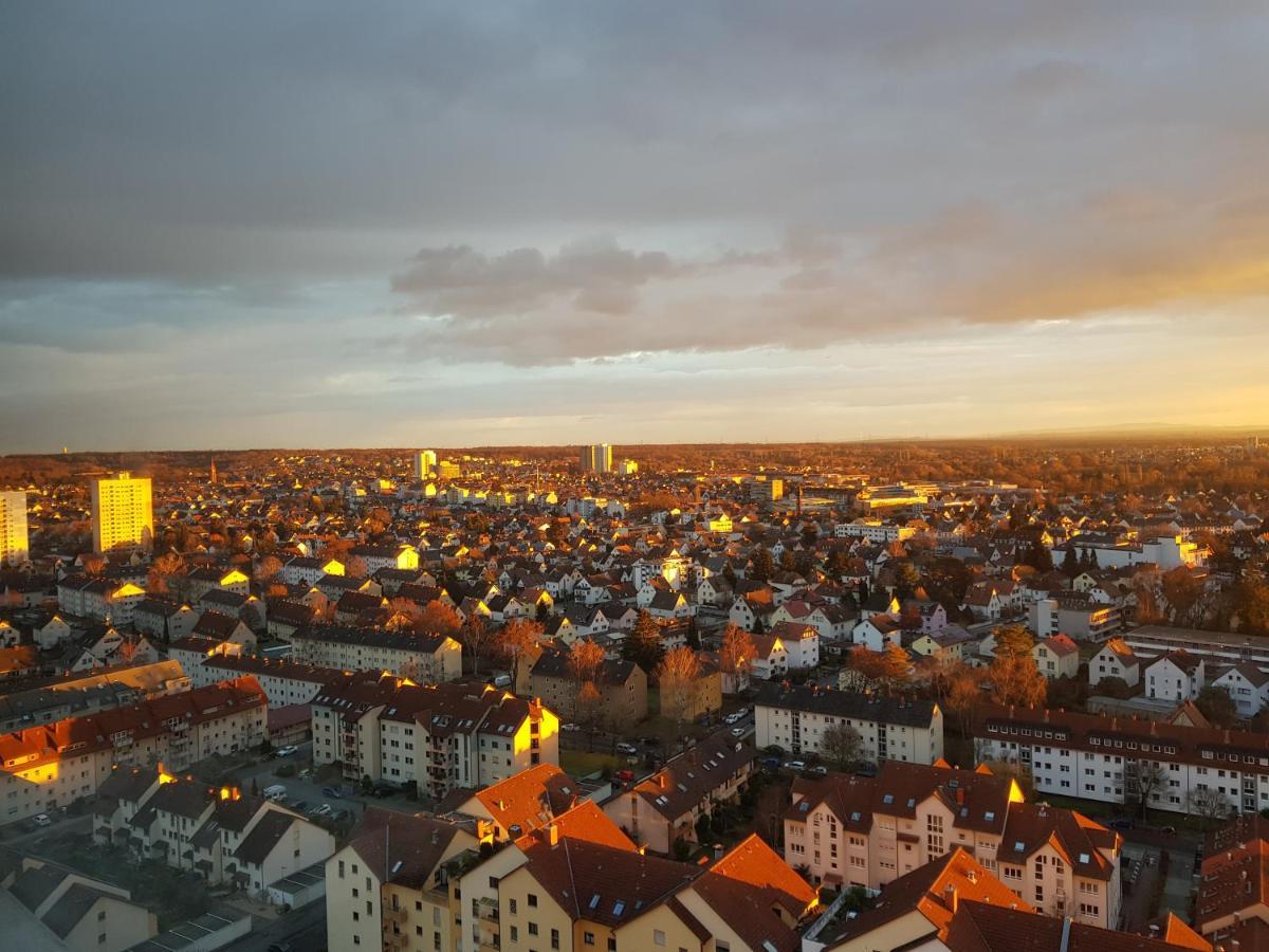 Ueber Den Wolken Und Super Zentral Zwischen Frankfurt Und Darmstadt - 100Qm لانغن المظهر الخارجي الصورة